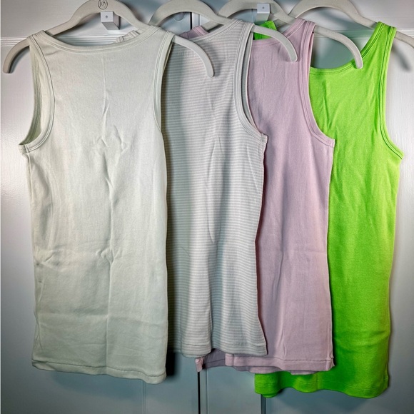 4-Pack Gap Ribbed Tank Tops - Picture 2 of 16
